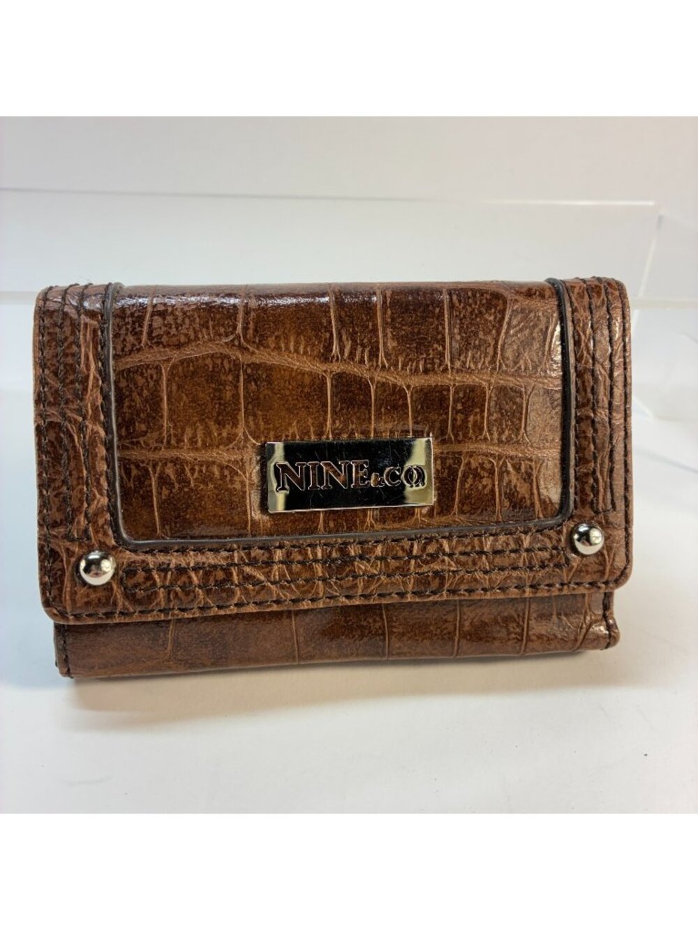Nine & Co Faux Alligator Leather Clutch Purse Brown Bag